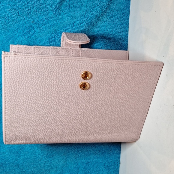 A6 Personal Notebook Binder, 6 Ring, Soft Leather A6 Planner, Rose gold Rings - Picture 2 of 10